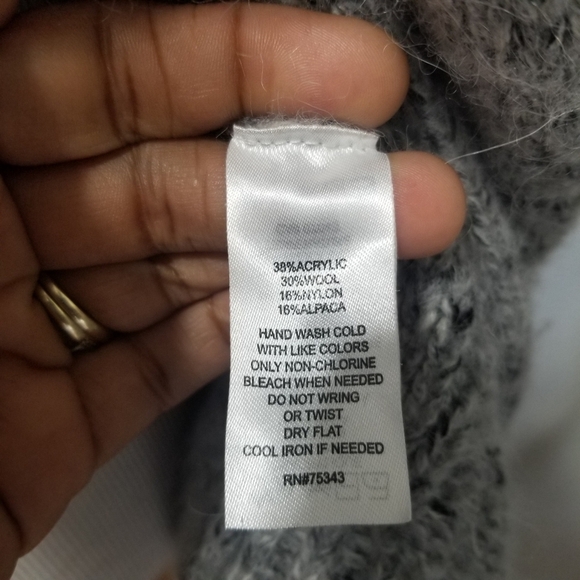 Cynthia Rowley Alpaca Wool Blend Cardigan Sweater - Picture 8 of 8